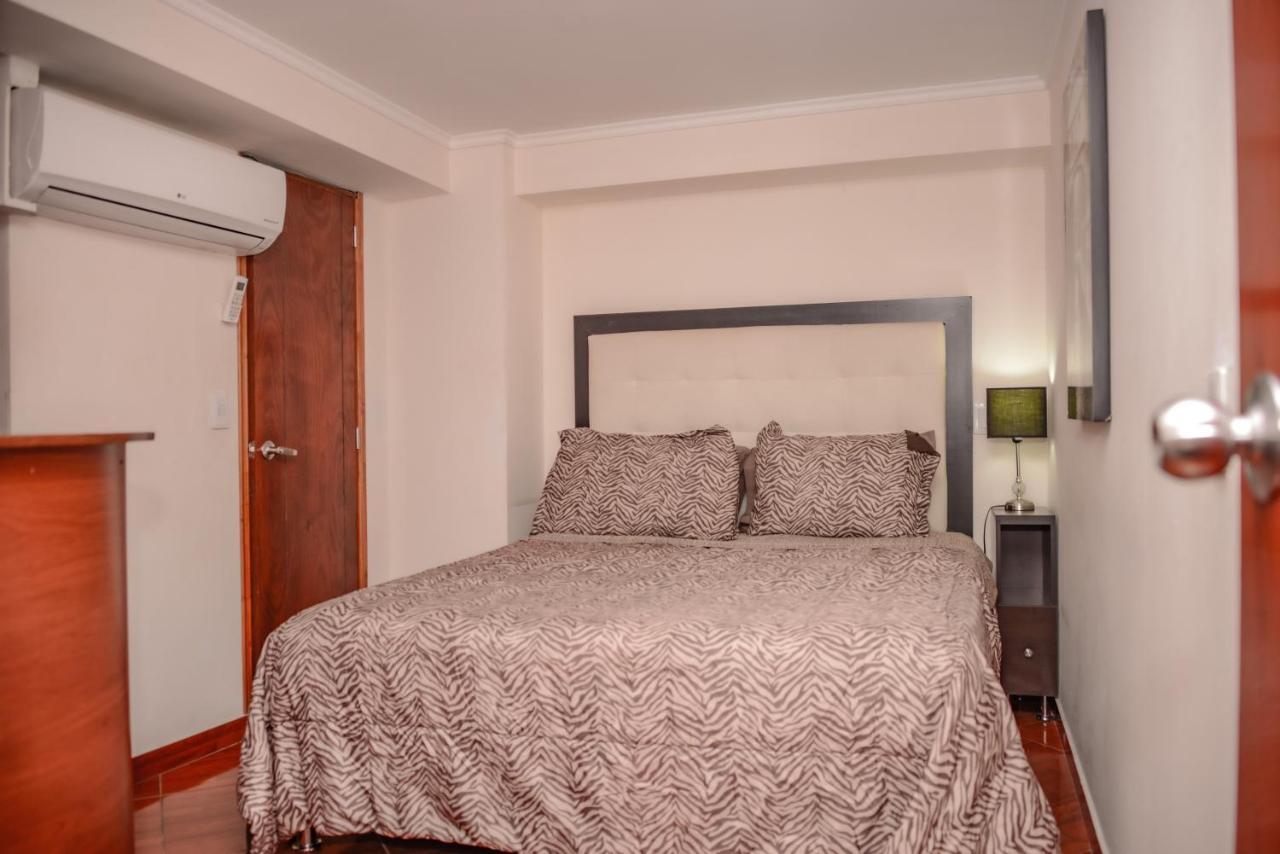 Calle 10 Suites Medellín Esterno foto