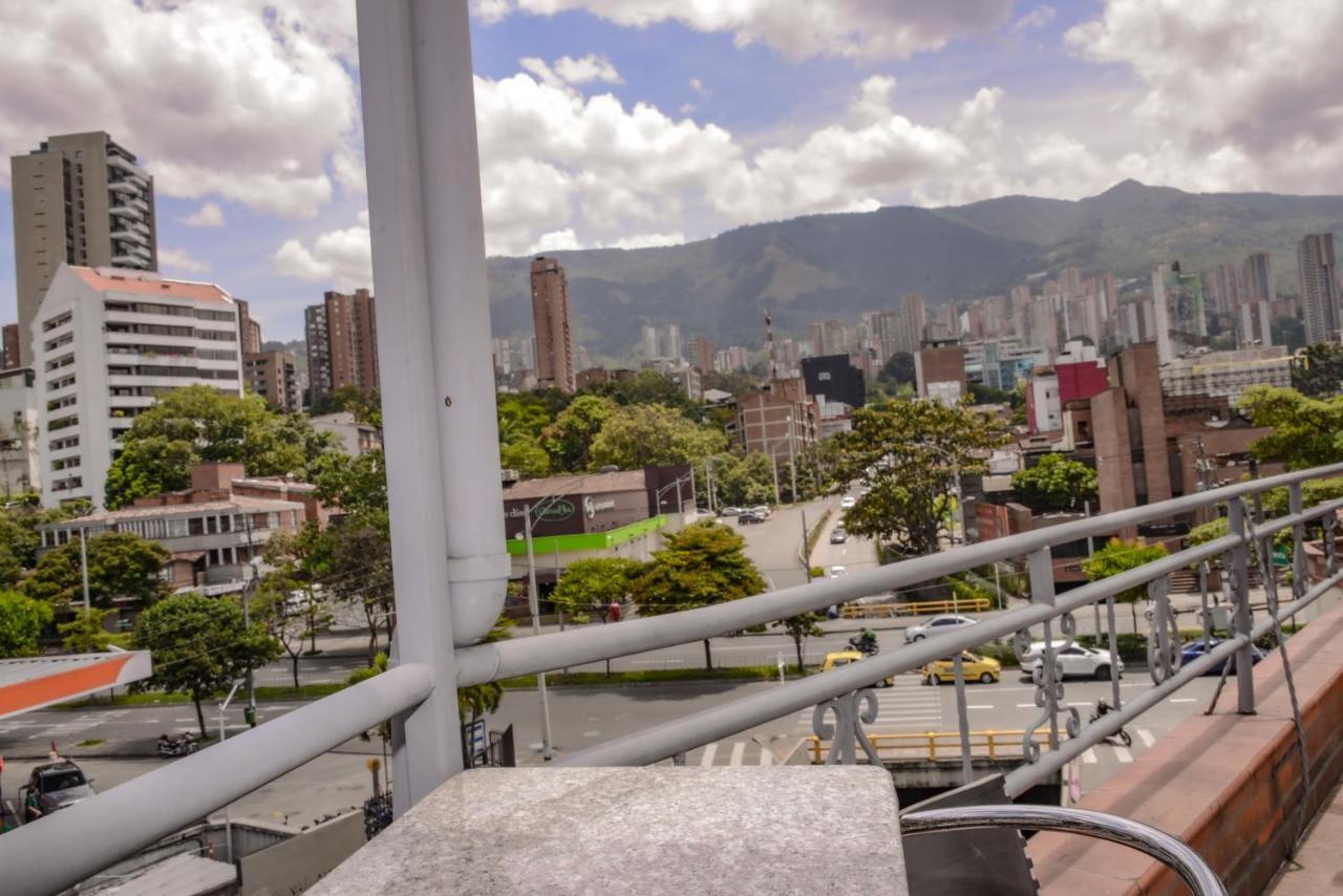 Calle 10 Suites Medellín Esterno foto