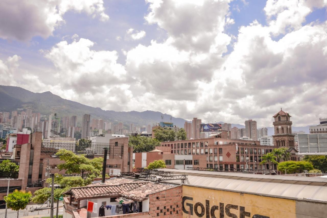 Calle 10 Suites Medellín Esterno foto