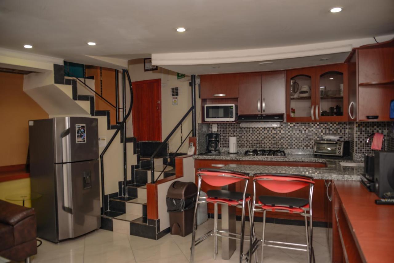 Calle 10 Suites Medellín Esterno foto